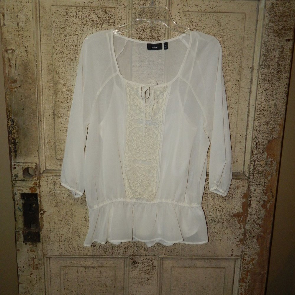 APT 9 Cream Sheer Lace Blouse with Cami Size M  (B32)